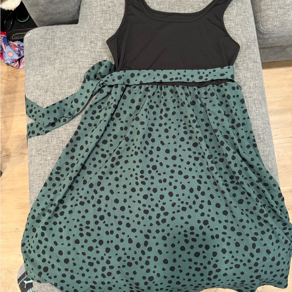 🔥Stylish Black and Green Polka Dot woman’s dress